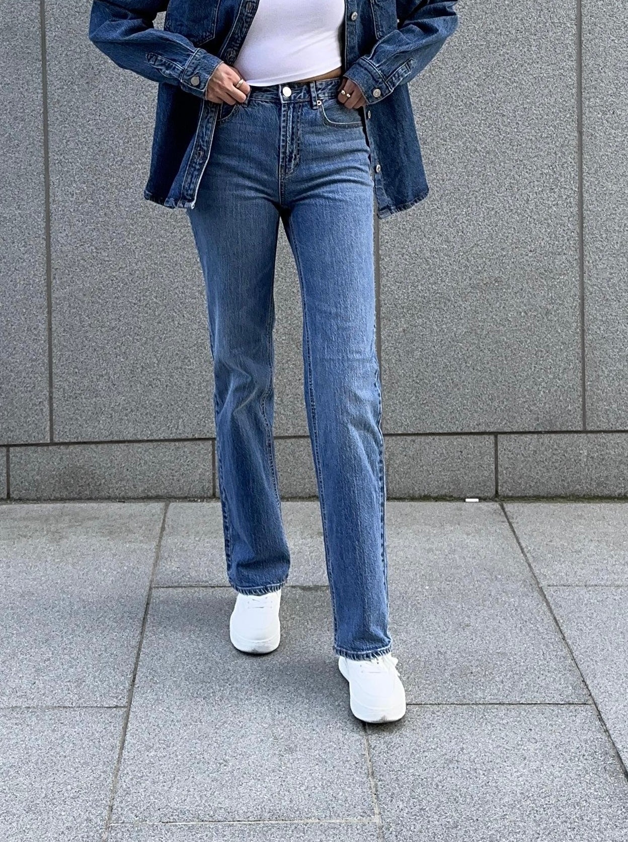 VMTESSA Straight Jeans - Medium Blue Denim